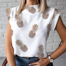 Load image into Gallery viewer, 2021 Women&#39;s Print Pullover Shirts Size M
